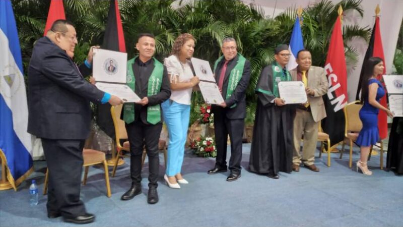 Celebran graduación de Maestrantes del Programa de Formación y Capacitación Juvenil