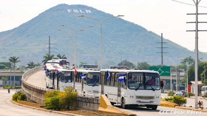 Llegan a Nicaragua 150 unidades de buses procedente de la Federación de Rusia