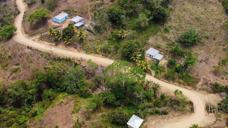 Amplían carretera productiva en la comunidad Rosquilete en Siuna