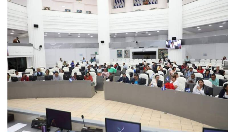 Asamblea conmemora 44 años de la Cruzada Nacional de Alfabetización