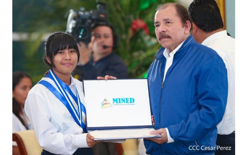 Entregarán reconocimiento a mejores estudiantes y maestros de Nicaragua en homenaje a Rubén Darío