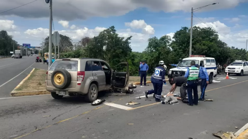 Motociclista muere tras choque con camioneta en Coyotepe, Masaya