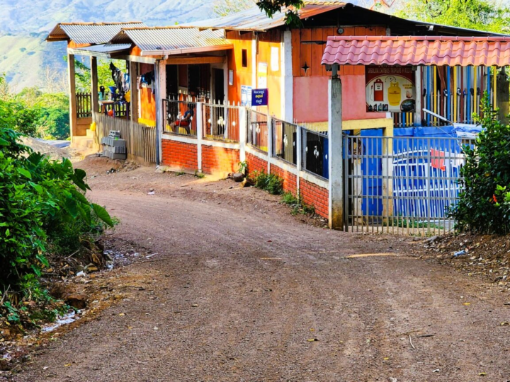 Nicaragua mejora vías rurales con obras de impacto