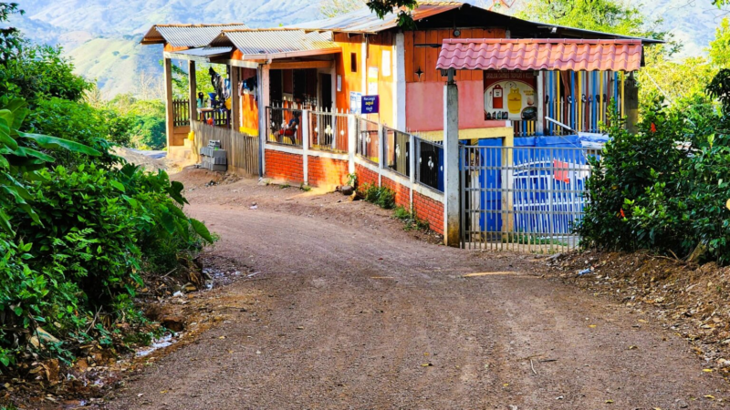 Nicaragua mejora vías rurales con obras de impacto