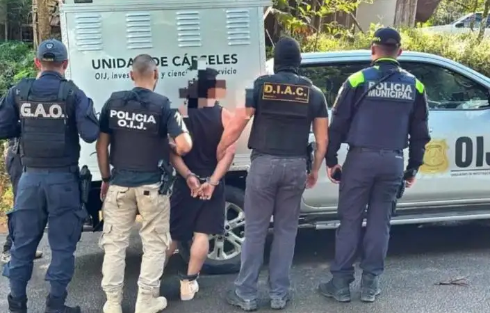 Nica es arrestado por dedicarse a la venta de drogas en Alajuela, Costa Rica