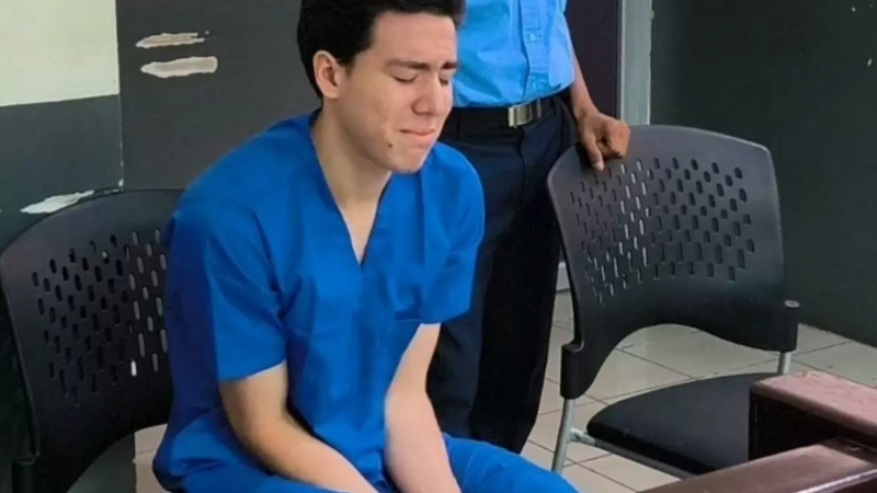 Programan Audiencia Inicial contra jovencito que mató con camioneta a madre e hija en Carretera Sur