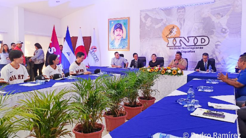 Equipo Yomiuri Giants de Japón imparte nuevas clínicas de béisbol en Nicaragua