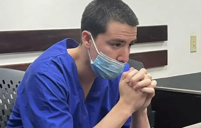 Fiscalía obligada a mejorar pruebas contra conductor acusado de matar a madre e hija