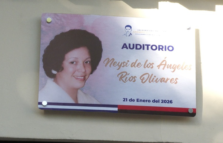 Reinauguran Auditorio Neysi Ríos en la Universidad Nacional Casimiro Sotelo