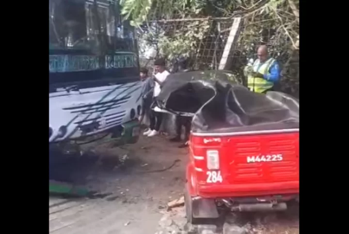 Bus choca mototaxi, causa muerte de niña y deja dos heridos más en carretera a Ticuantepe