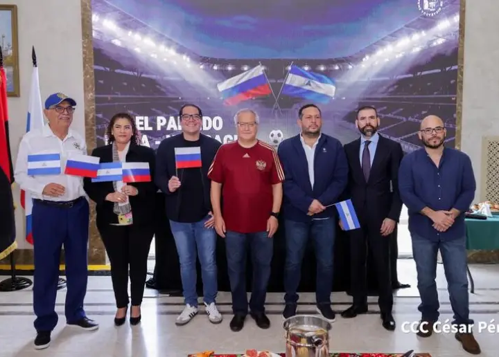 Celebran amistoso internacional entre las selecciones de fútbol de Nicaragua y Rusia