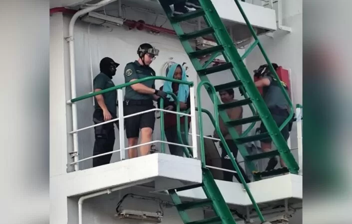 España incauta barco con 40 toneladas de cocaína provenientes Sierra Leona