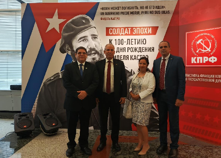 Participamos en centenario del Comandante Fidel celebrado en Moscú