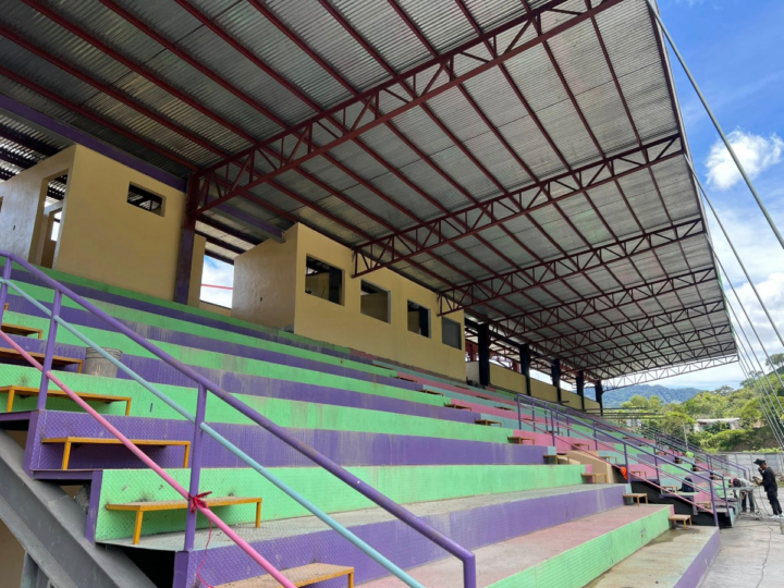 Gobierno Sandinista entrega más instalaciones deportivas a Familias Presidente