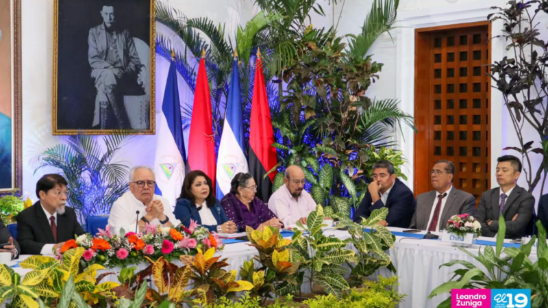 GRUN comparte avances de las reformas constitucionales con el Cuerpo Diplomático