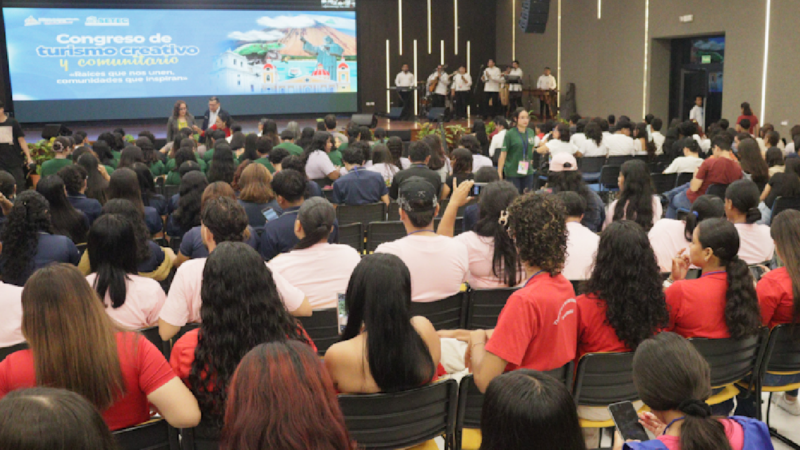 Celebran Congreso en saludo al Día Mundial del Turismo