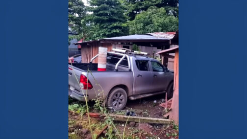 Conductor sin licencia mata a señora, lesiona a niño y daña dos viviendas en Matagalpa